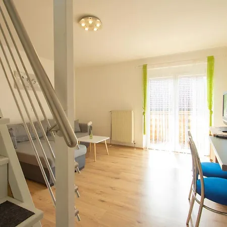 Zum Brunnenweg Top3 *